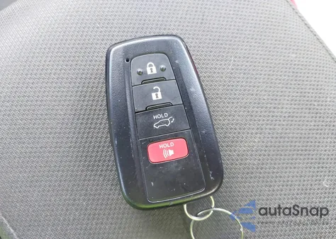 2022 Toyota Highlander Xle z USA, uszkodzony, nr VIN 5TDHZRAH4NS130479